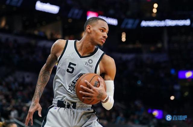 中场洗牌 中场洗牌