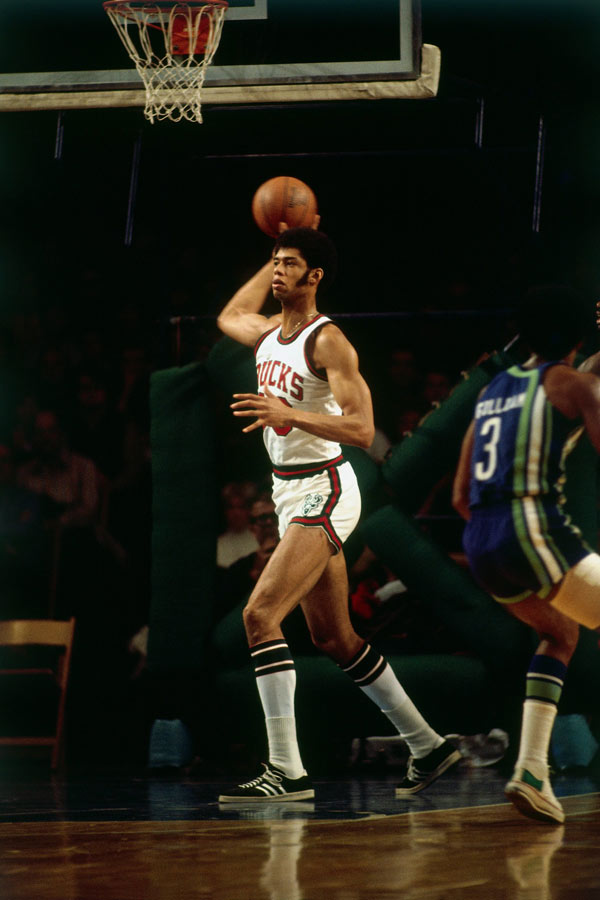 将跨国客场 将跨国客场