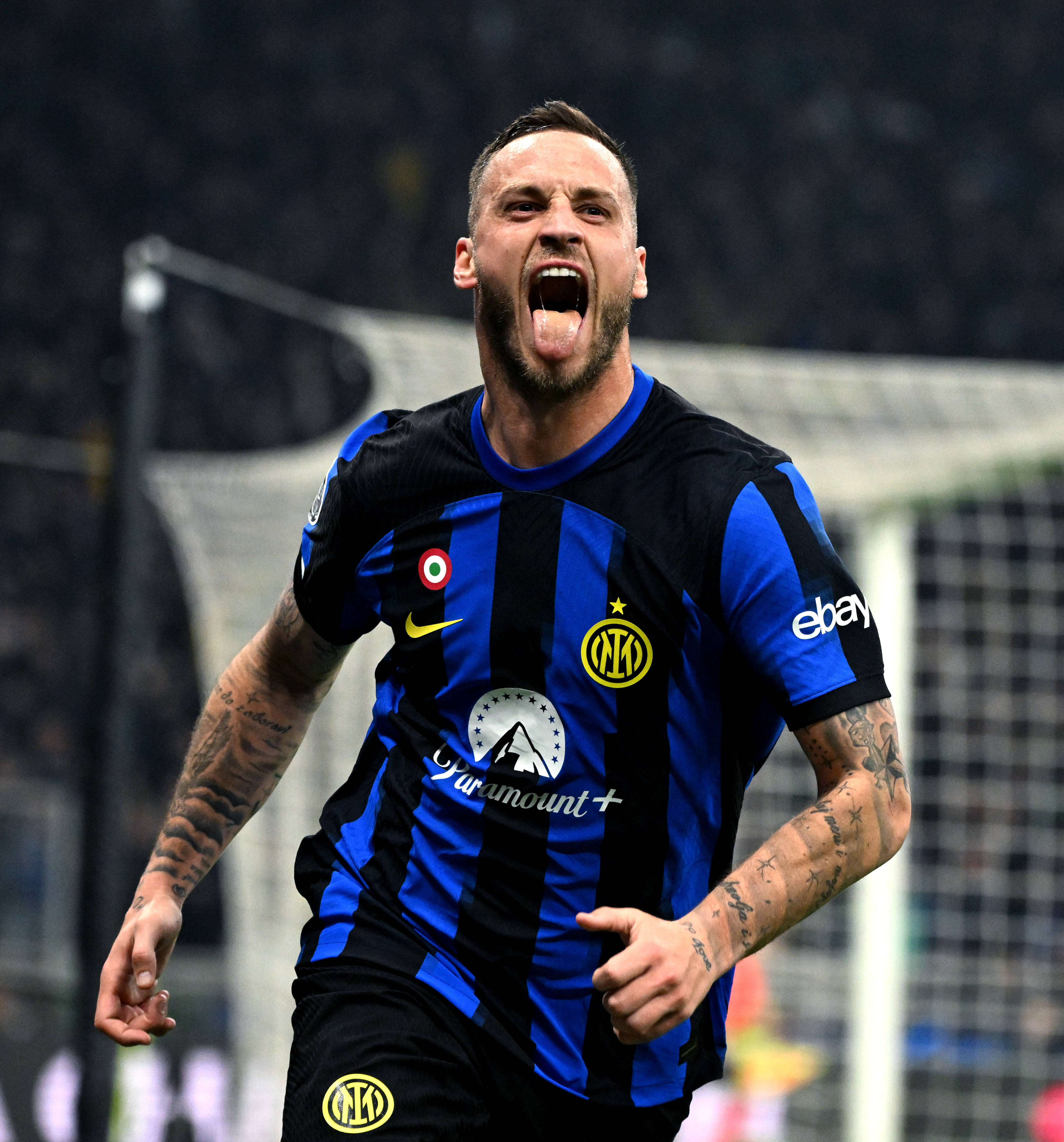 氪金即特权 氪金即特权