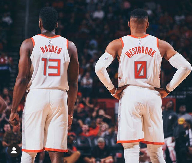 的脚下与边 的脚下与边